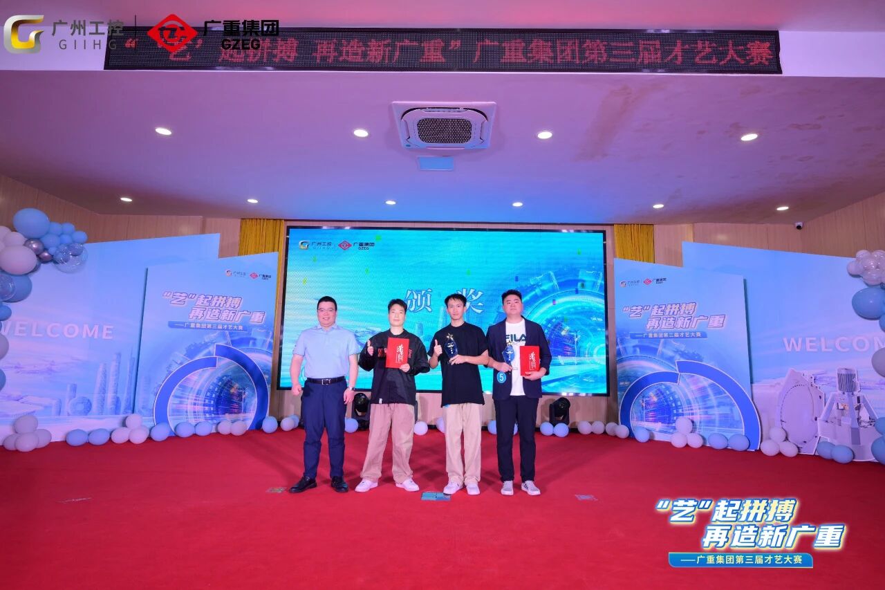 1762219886479718.jpg 1762219886479718.jpg